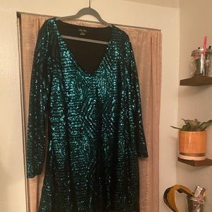 Long sleeve sequin mini dress